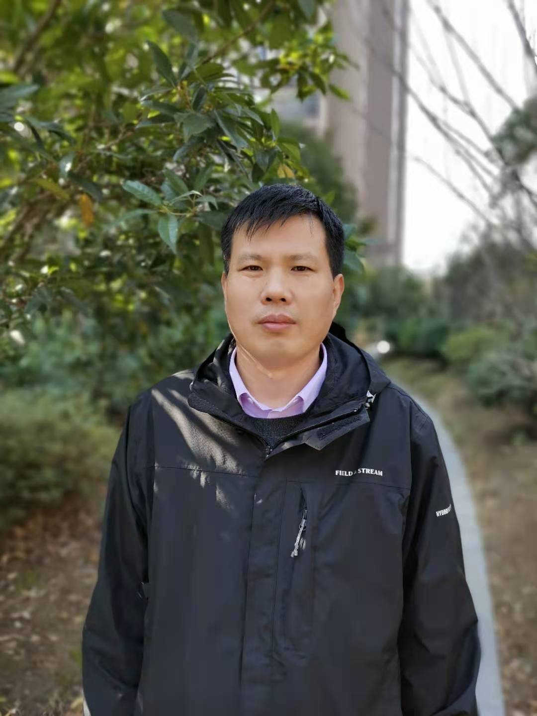 高建伟照片.jpg